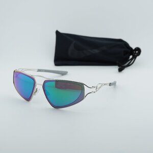 NIKE VEIL EV24048 043 Geometric Sunglasses - Silver/Grey
